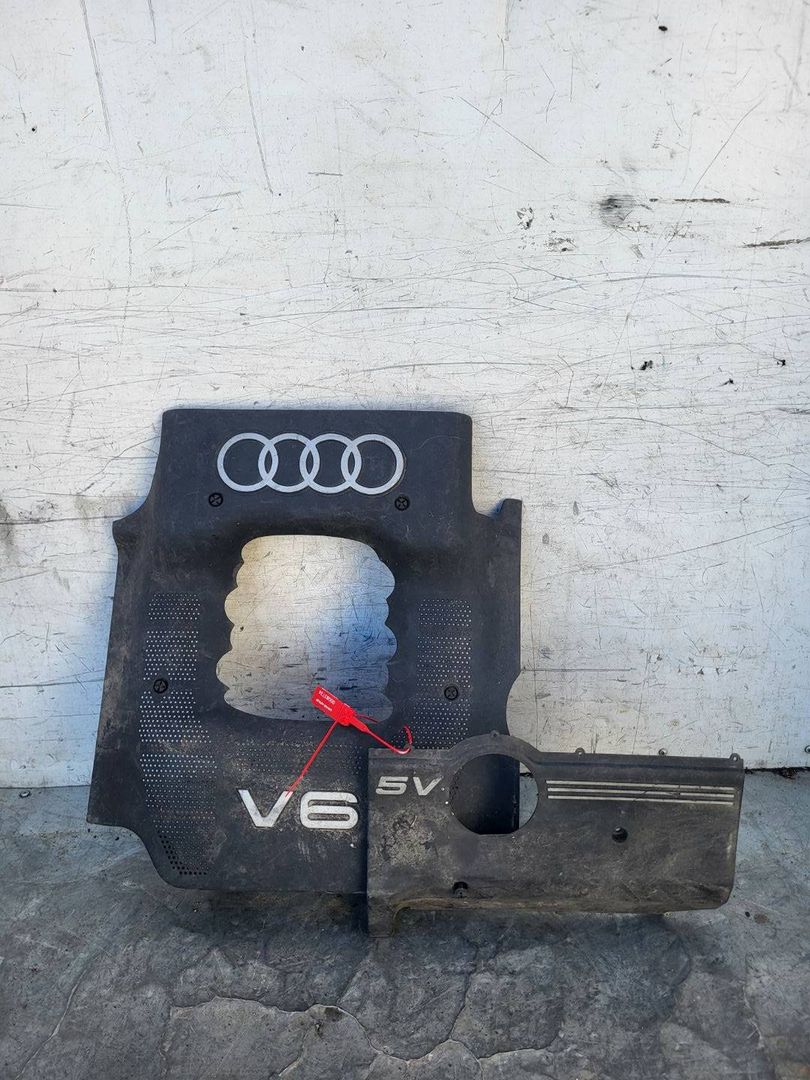 декоративная крышка двигателя Audi A6 4B/C5 (1997 - 2001), 2.4 л., бензин, 078103927P
