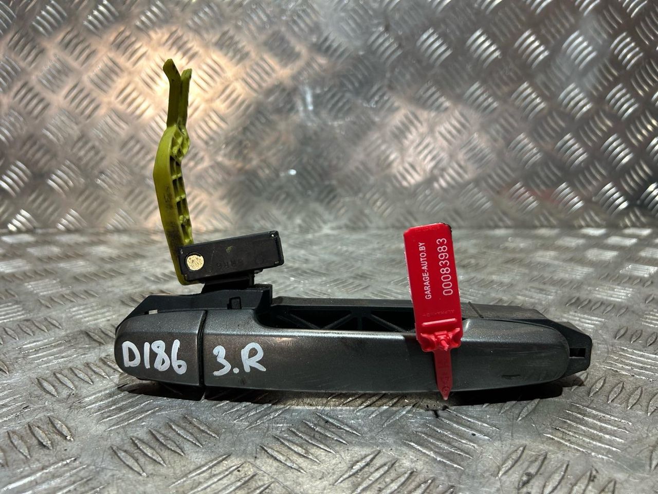 ручка наружная задняя правая Toyota Corolla Verso 2 поколение AR10 2005, 1.8 л., 1ZZ-FE, бензин, МКПП, минивэн