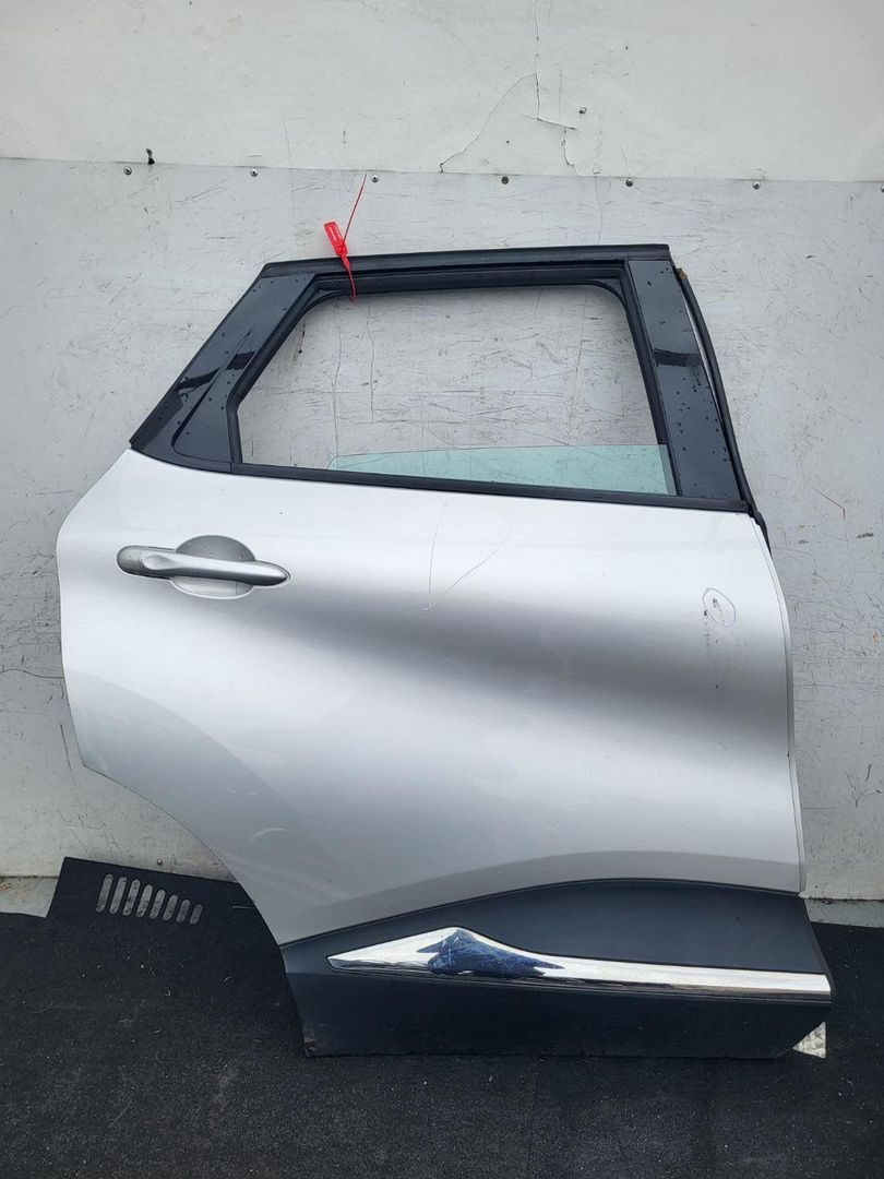 дверь задняя правая Renault Captur 1 поколение 2017, 1.5 л., дизель, АКПП, внедорожник 5 дв.