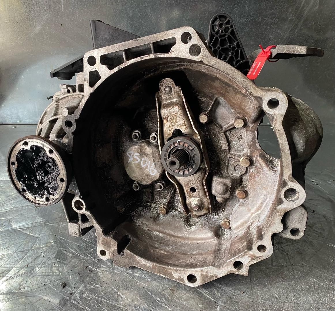 КПП механическая (МКПП) Skoda Octavia 3 поколение (A7) 2015, 1.6 л., CRKB, дизель, 6МКПП, универсал, PTW