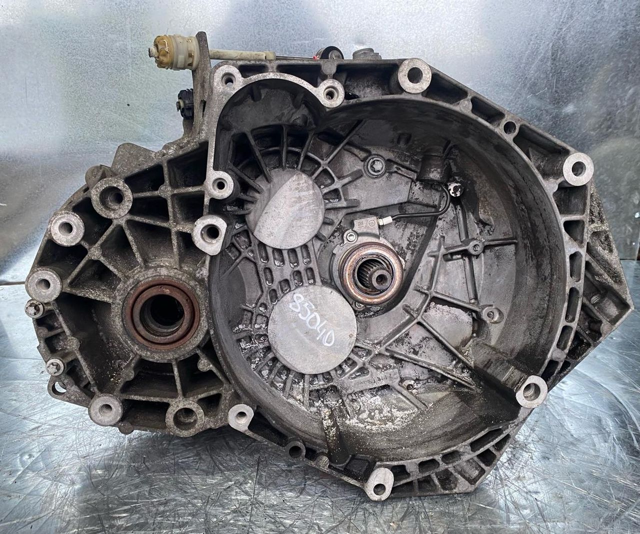 КПП механическая (МКПП) Opel Insignia 1 поколение (A) 2011, 2.0 л., A 20 DTH, дизель, 6МКПП, седан, F40