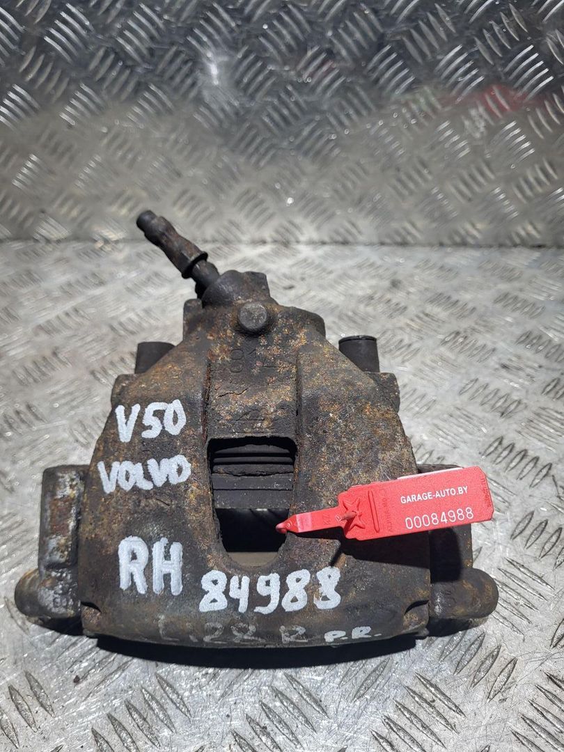 суппорт передний правый Volvo V50 1 поколение 2005, 2.0 л., D 4204 T, дизель, 6МКПП, универсал
