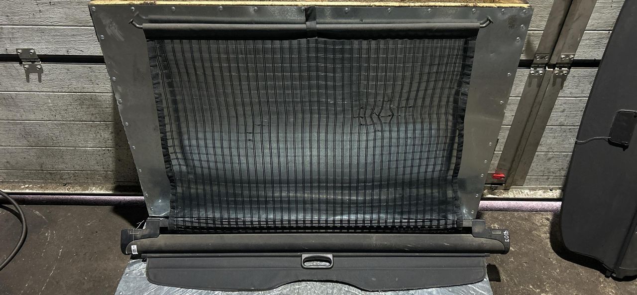 шторка багажника BMW 5 серия E39 1998, 2.5 л., дизель, АКПП, универсал