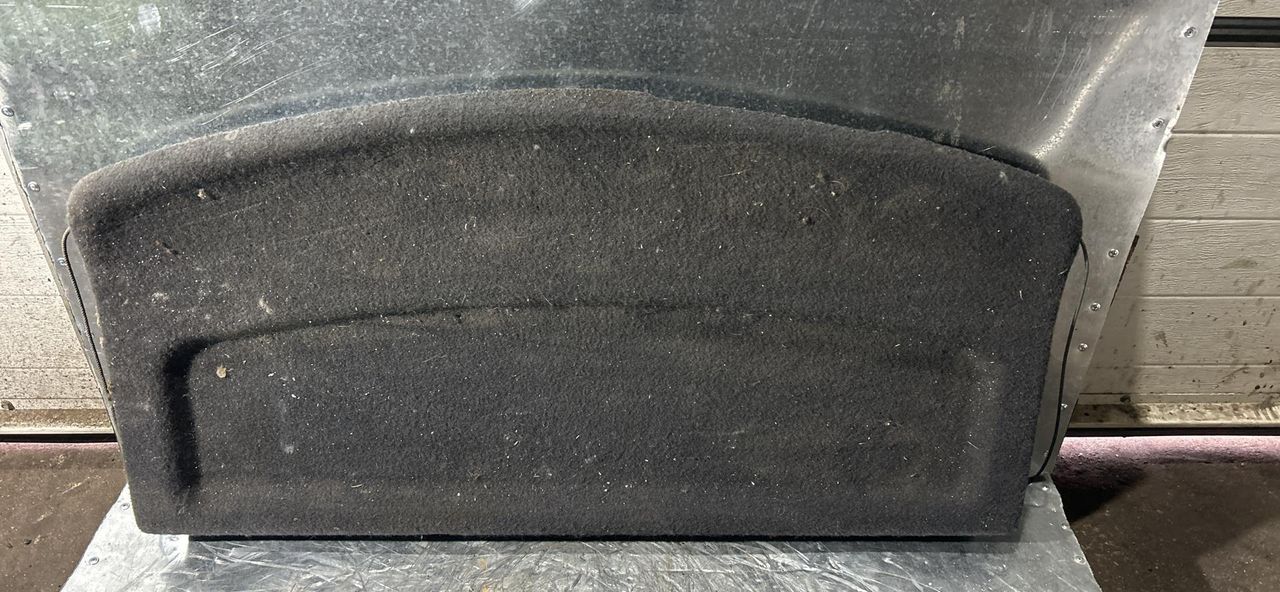 шторка багажника Citroen Xsara 1 поколение 1999, 1.8 л., бензин, хетчбэк 5 дв.