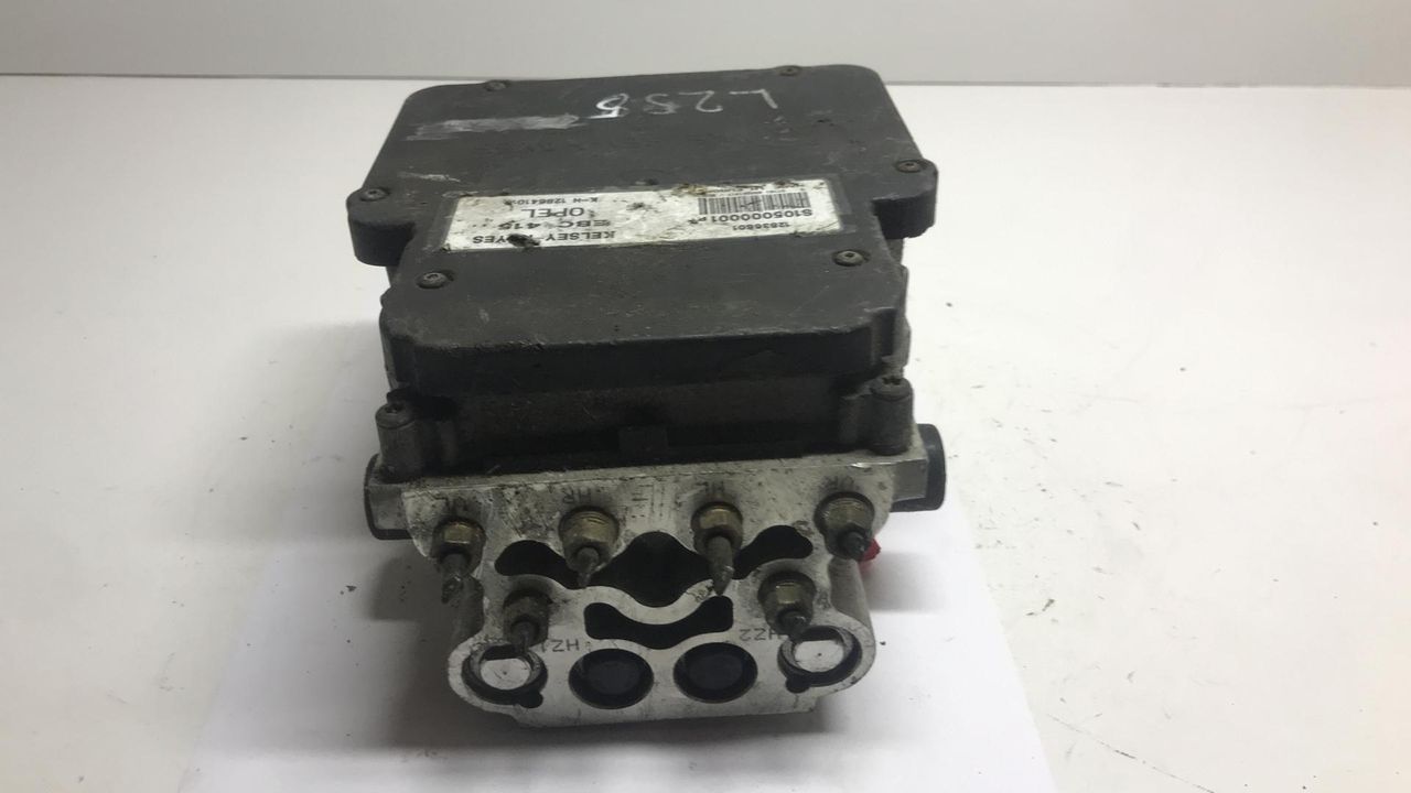 блок ABS Opel Vectra B 1996, 1.8 л., X 18 XE, бензин, 5МКПП, хетчбэк 5 дв., 12836801, 12864101, S105000001P