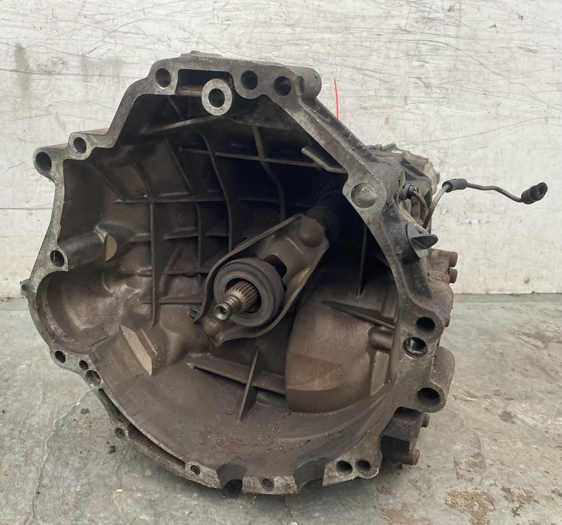 КПП механическая (МКПП) Audi A4 B7 2007, 2.0 л., BRE, дизель, 6МКПП, универсал, HCF