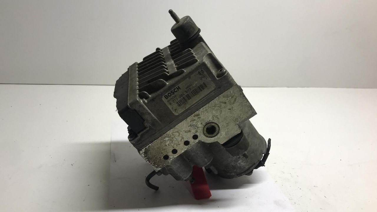 блок ABS Peugeot 406 1 поколение 1996, 1.8 л., бензин, 5МКПП, седан, 0265216003, 0273004093, 0130108060