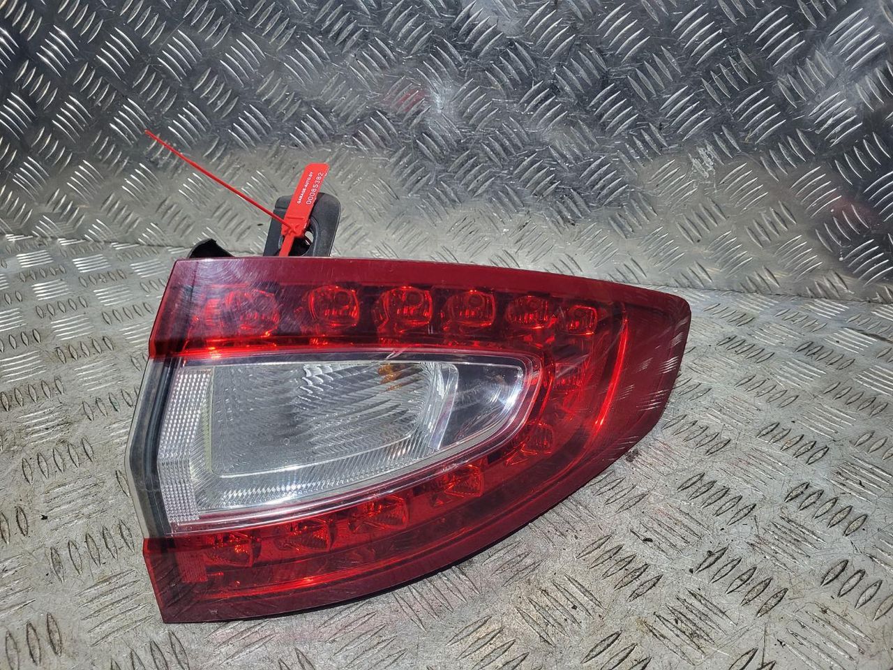 фонарь задний правый Ford Mondeo 5 поколение 2016, 2.0 л., дизель, 6МКПП, хетчбэк 5 дв., DS7313404C, CD391RCLSWRH