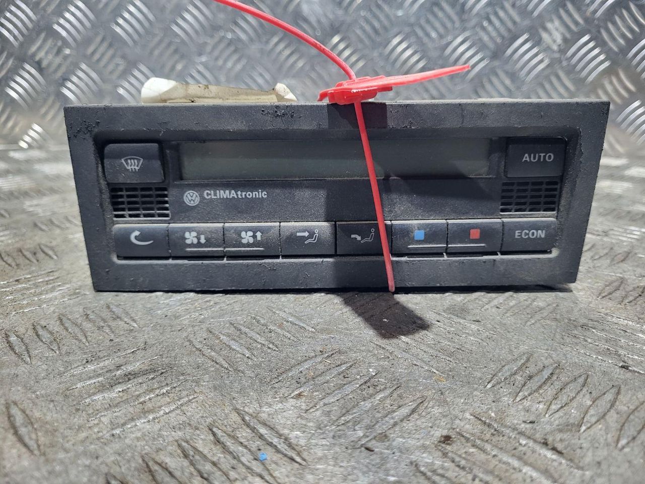 блок управления печки / климат-контроля Volkswagen Passat B5 1999, 1.6 л., ANA, бензин, 5МКПП, мышка, универсал, 3B1907044C