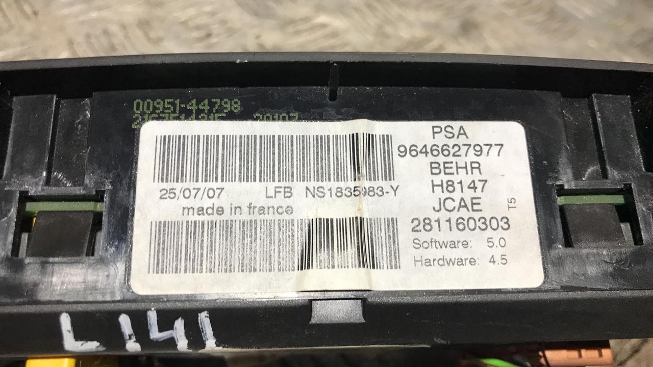 блок управления печки / климат-контроля Peugeot 307 1 поколение [рестайлинг] 2006, 1.6 л., бензин, МКПП, универсал, 9646627977, 281160303
