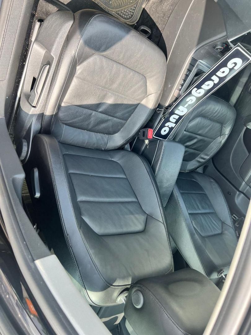салон (комплект сидений) Volkswagen Passat B7 2014, 1.4 л., CAXA, бензин, АКПП, седан