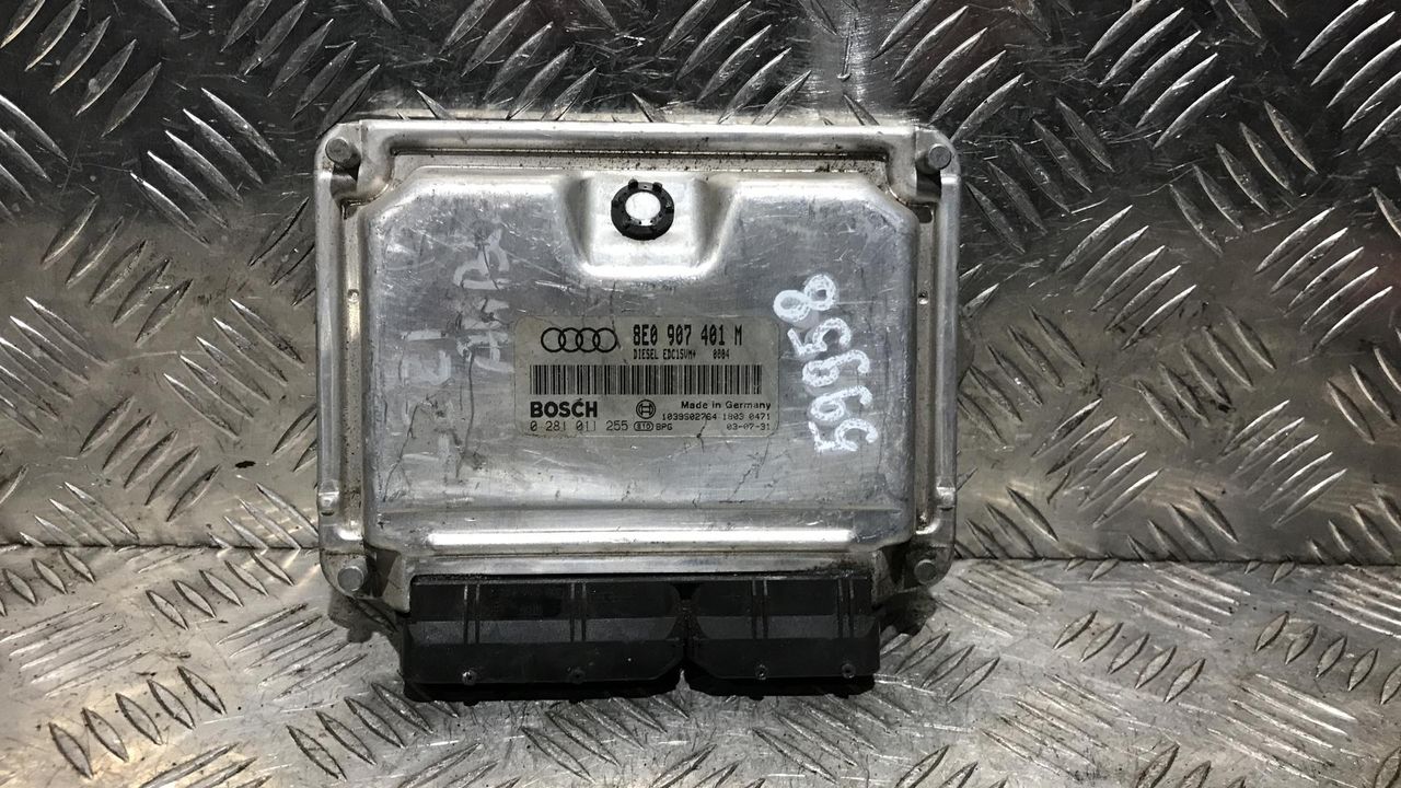 блок управления двигателем Audi A4 B6 2003, 2.5 л., дизель, АКПП, серый, универсал, 8E0907401M, 0281011255