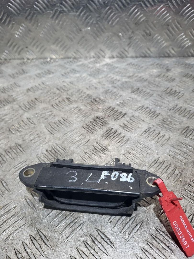 ручка наружная задняя левая Audi 80 B3 1989, 1.8 л., седан