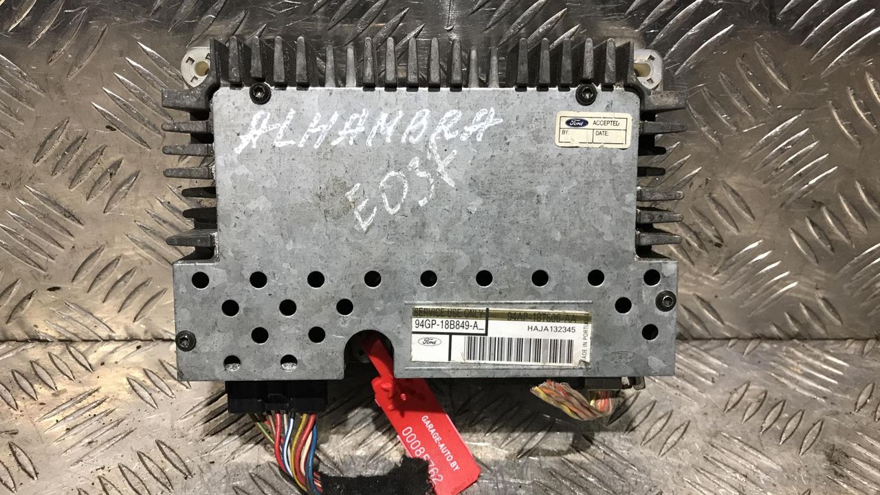 усилитель музыкальный SEAT Alhambra 1 поколение 1998, 1.9 л., дизель, МКПП, 94GP-18B849-A, 94AP-18T806-AA