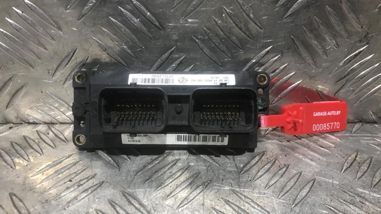 блок управления двигателем Fiat Punto 2 поколение 2003, 1.2 л., бензин, МКПП, C146, 5AF.P4, 3YTFLZ55D, 61601.069.00, 55187378