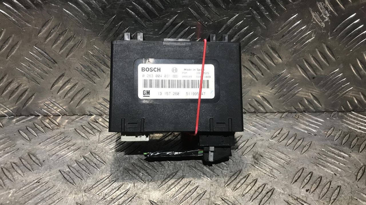блок управления парктрониками Opel Vectra C 2003, 2.0 л., дизель, МКПП, 0263004031, 13157260, 511995847