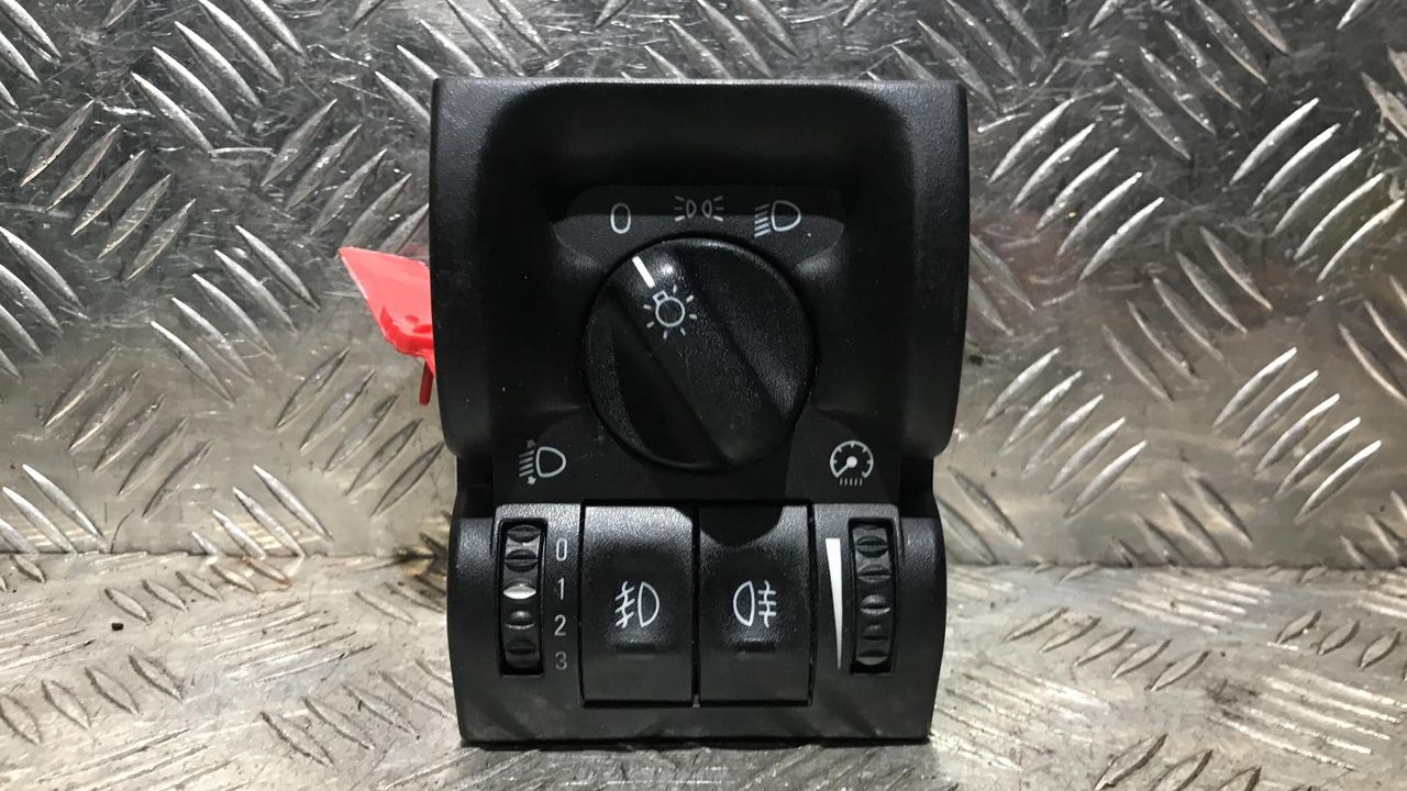переключатель света Opel Vectra B 1996, 1.8 л., X 18 XE, бензин, 5МКПП, хетчбэк 5 дв., 90504974, 53142800