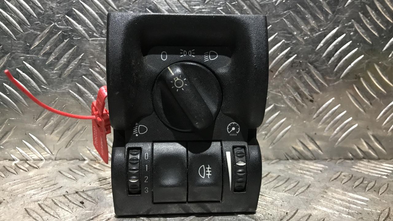 переключатель света Opel Vectra B 1997, 1.6 л., бензин, МКПП, седан, 90569813, 53142808
