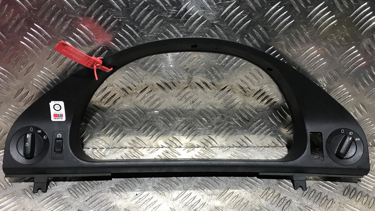 переключатель света BMW 5 серия E39 1999, 2.5 л., M51 D25 (Inter.), дизель, 5МКПП, универсал, 8363683, 530893, 6901342