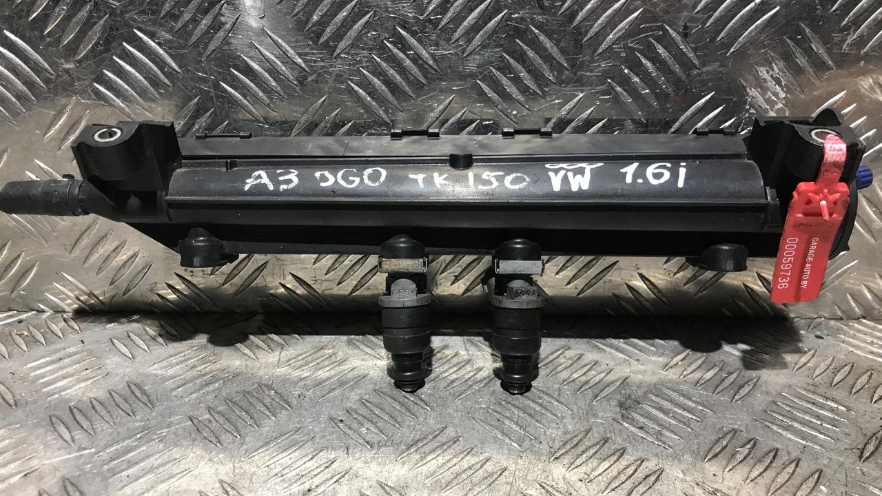 форсунка Audi A3 8L [рестайлинг] 2003, 1.6 л., бензин, МКПП, хетчбэк 5 дв., 06A906031BT