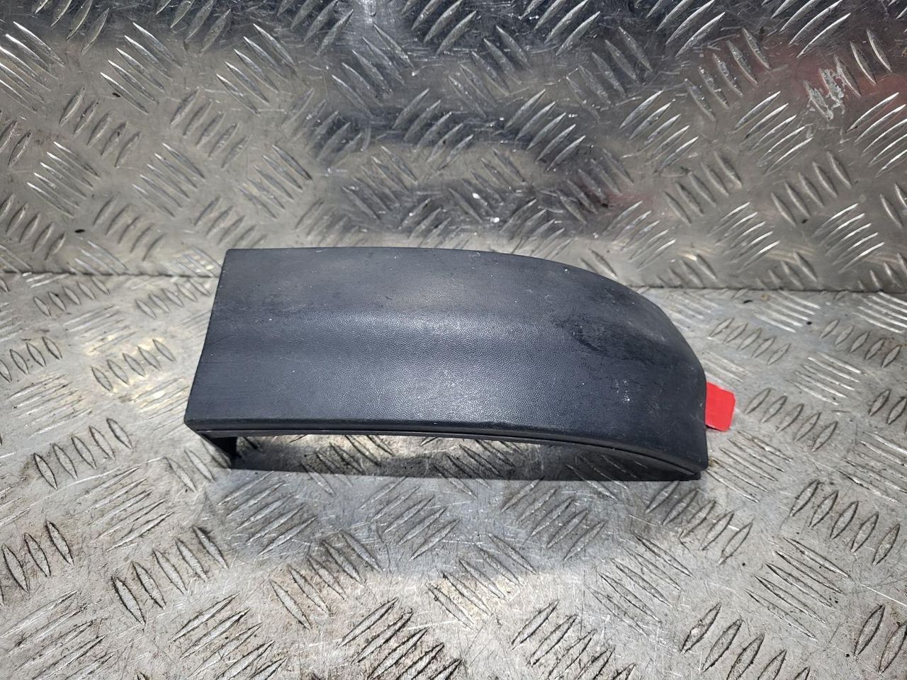 молдинг заднего бампера Opel Zafira 1 поколение (A) 2002, 2.0 л., дизель, 5МКПП, минивэн, 090597596