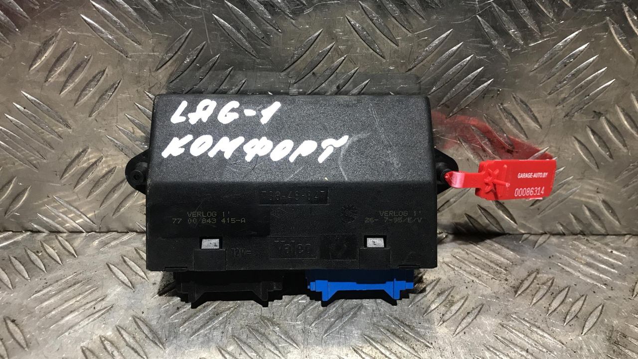 блок комфорта Renault Laguna 1 поколение 1995, 1.8 л., бензин, МКПП, 738-46-847, 7700843415-A