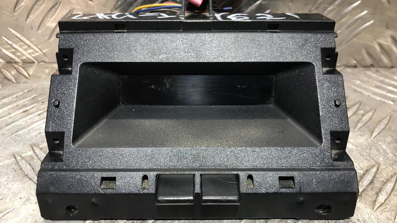 дисплей Renault Laguna 1 поколение 1996, 2.0 л., бензин, МКПП, 7700822081
