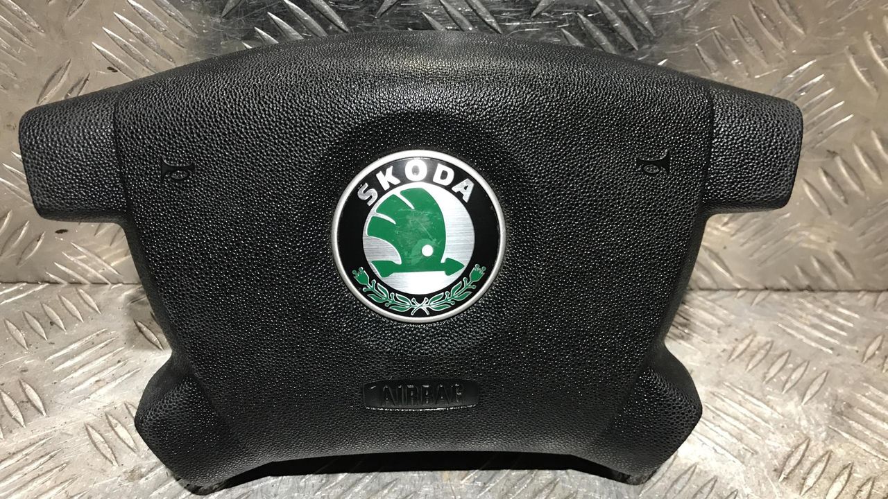 подушка безопасности водителя Skoda Fabia 1 поколение (6Y) 2001, 1.9 л., дизель, 5МКПП, василёк, универсал, 122421200, 61305245D