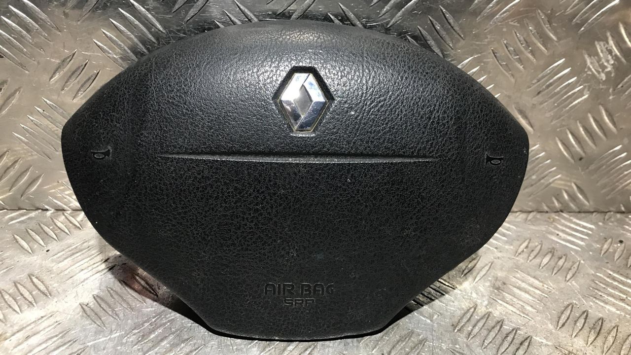 подушка безопасности водителя Renault Kangoo 1 поколение 2002, 1.5 л., K9K 704, дизель, 5МКПП, фургон, 8200091772J