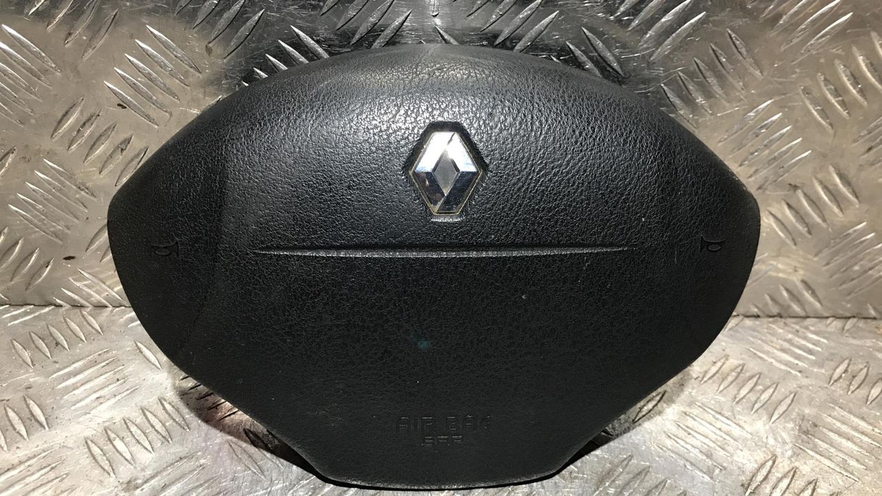 подушка безопасности водителя Renault Kangoo 1 поколение [рестайлинг] 2005, 1.5 л., дизель, 5МКПП, фургон, 8200350772A