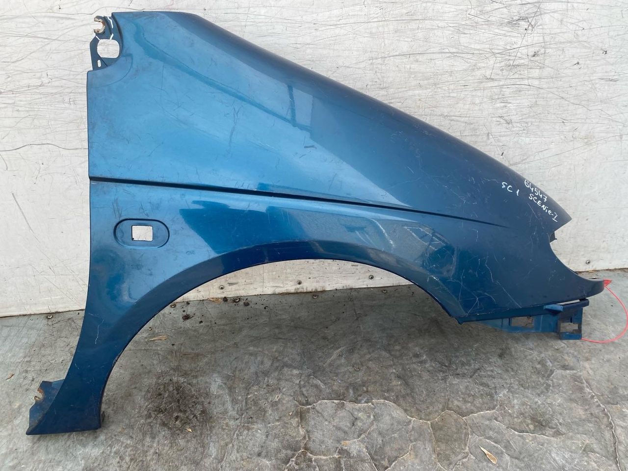крыло переднее правое Renault Scenic 1 поколение 1998, 1.6 л., K7M 690, бензин, 5МКПП, синий, минивэн