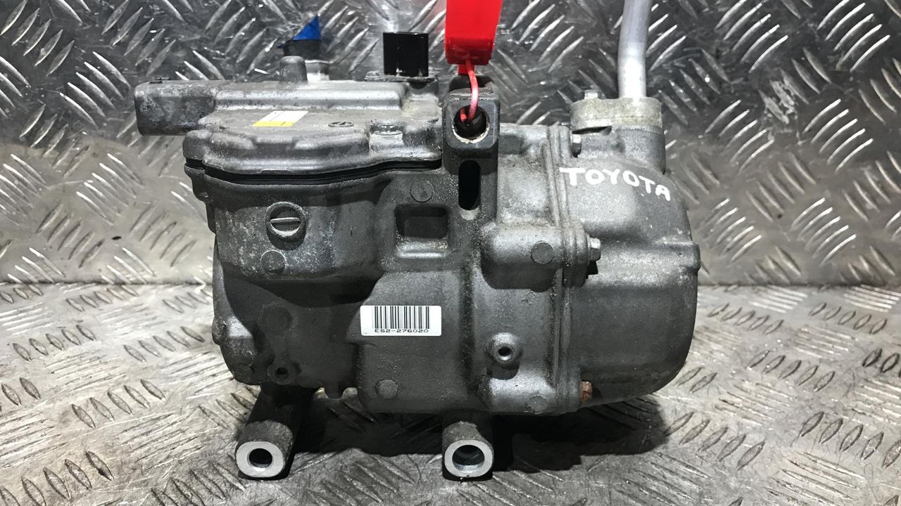 компрессор кондиционера Toyota Prius 3 поколение XW30 [рестайлинг] 2013, 1.8 л., 2ZR-FAE, бензин, вариатор, хетчбэк 5 дв., 042200-0422, ES2-276020