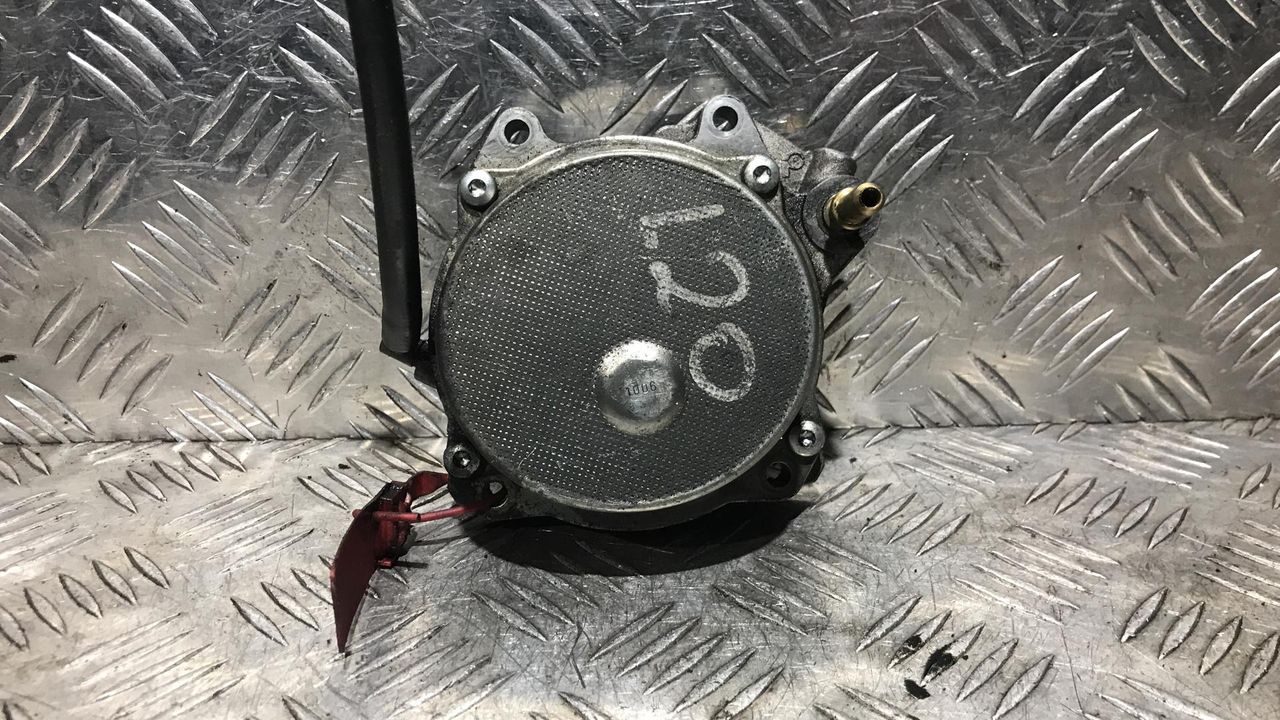 насос вакуумный Opel Vectra C 2005, 1.9 л., дизель, МКПП, универсал, 55188660, 7.29023.01.E
