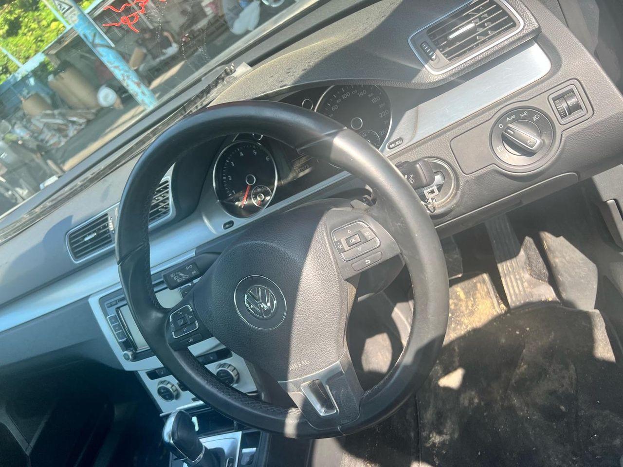 Volkswagen Passat B7 2012