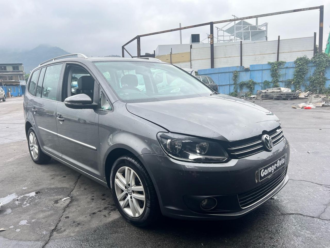 Volkswagen Touran 2-й рест. 2012