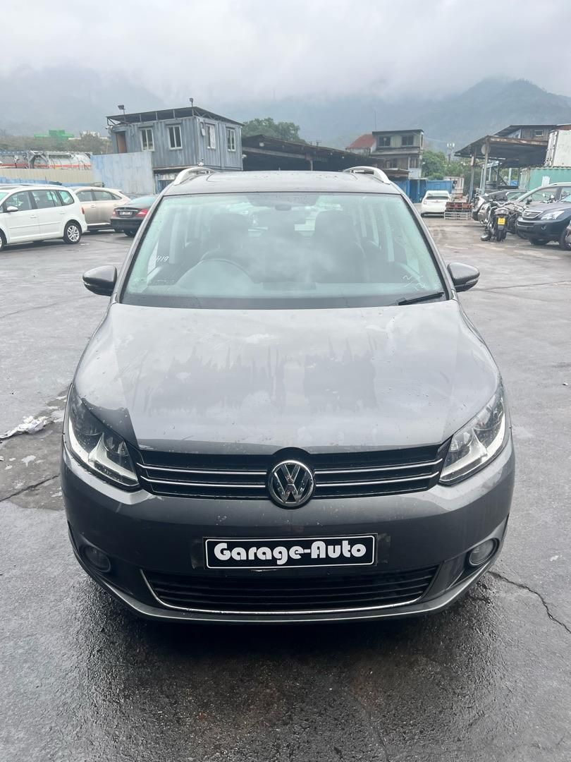Volkswagen Touran 2-й рест. 2012