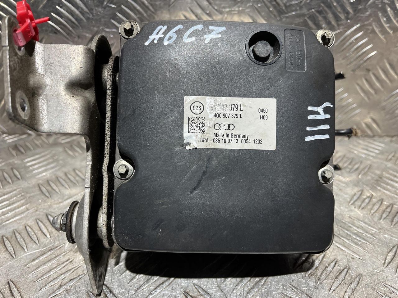 блок ABS Audi A6 4G/C7 2013, 2.8 л., CHVA, бензин, АКПП, седан, полный привод, 4G0907379L, 4G0614517AA, 0265250562