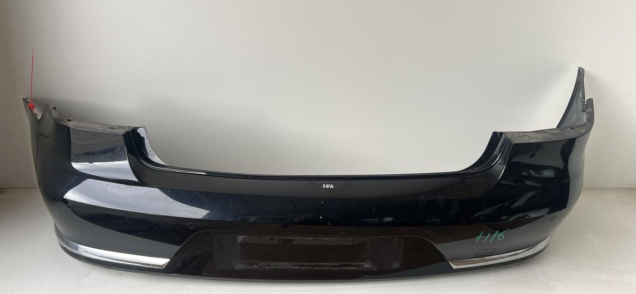бампер задний Volkswagen Passat B7 2014, 1.4 л., CAXA, бензин, АКПП, седан, 3AE807417F, 3AE807521A