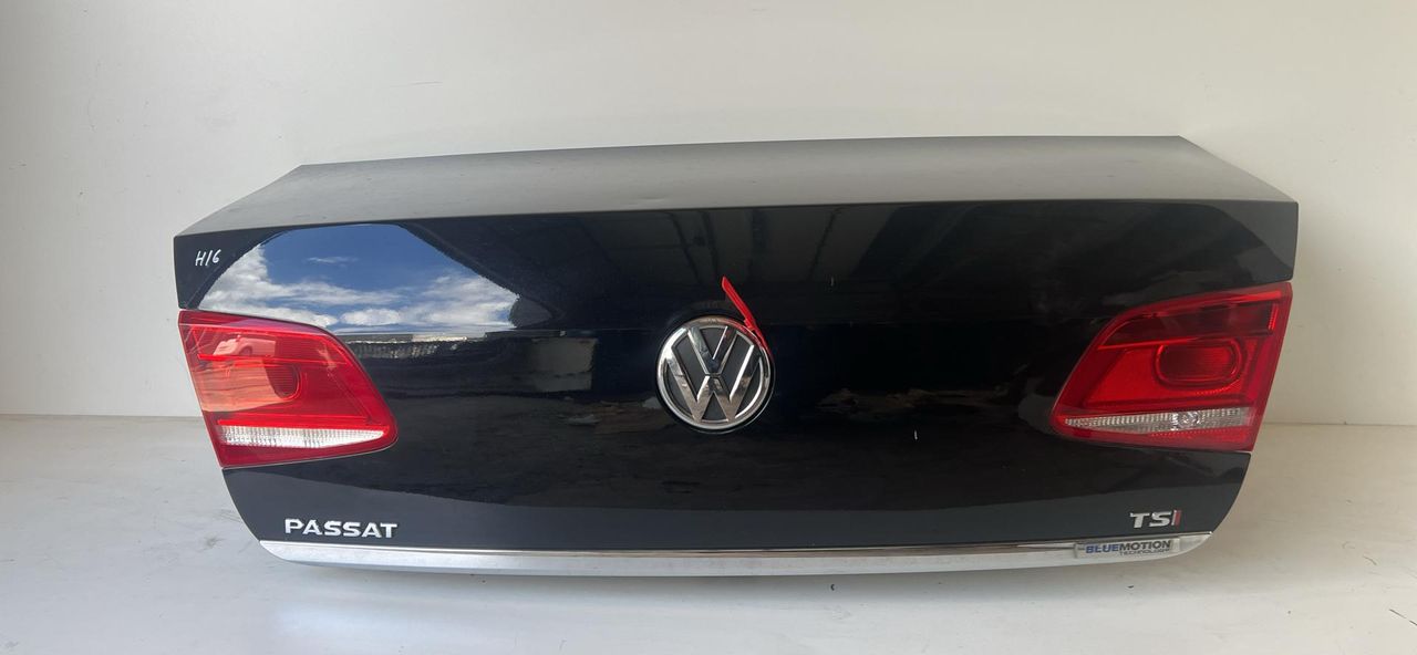 крышка багажника (дверь 3-5) Volkswagen Passat B7 2014, 1.4 л., CAXA, бензин, АКПП, седан, 3AE827025