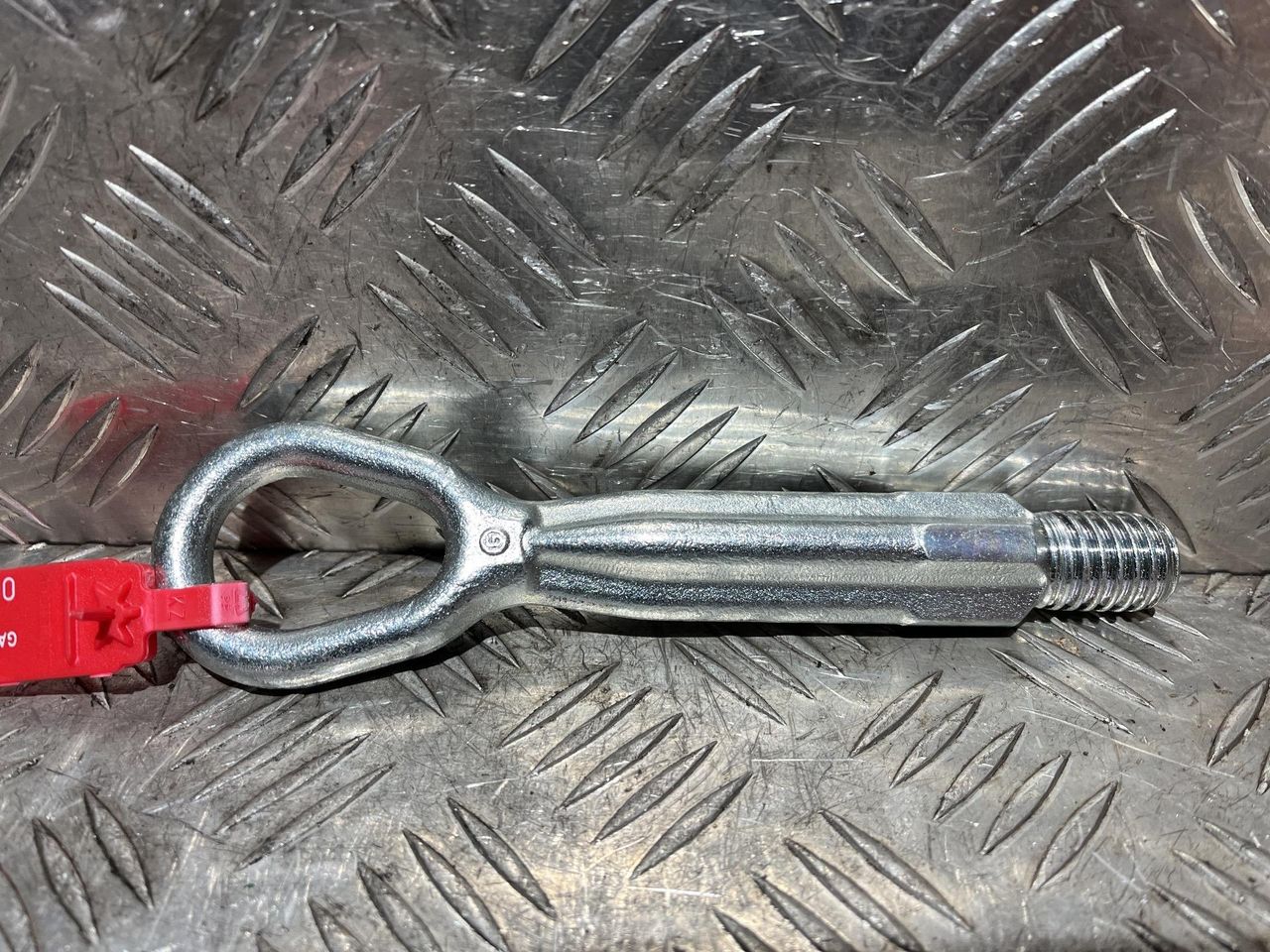 крюк буксировочный BMW 5 серия F07/F10/F11 2012, 2.0 л., N20 B20 A, бензин, АКПП, седан