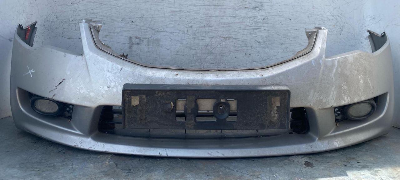 бампер передний Honda Civic 8 поколение 2008, 1.3 л., бензин, АКПП, седан