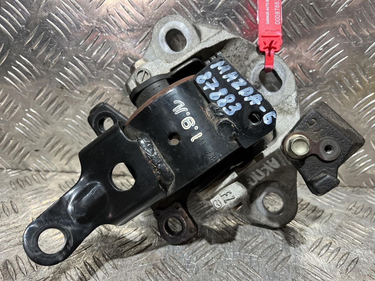 подушка крепления КПП Mazda 6 GJ 2014, 2.0 л., PE-VPH, бензин, АКПП, седан, KD45