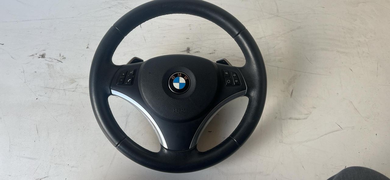 руль BMW X1 E84 2011, 3.0 л., N52 B30 A, бензин, АКПП, внедорожник 5 дв., полный привод, 679585702