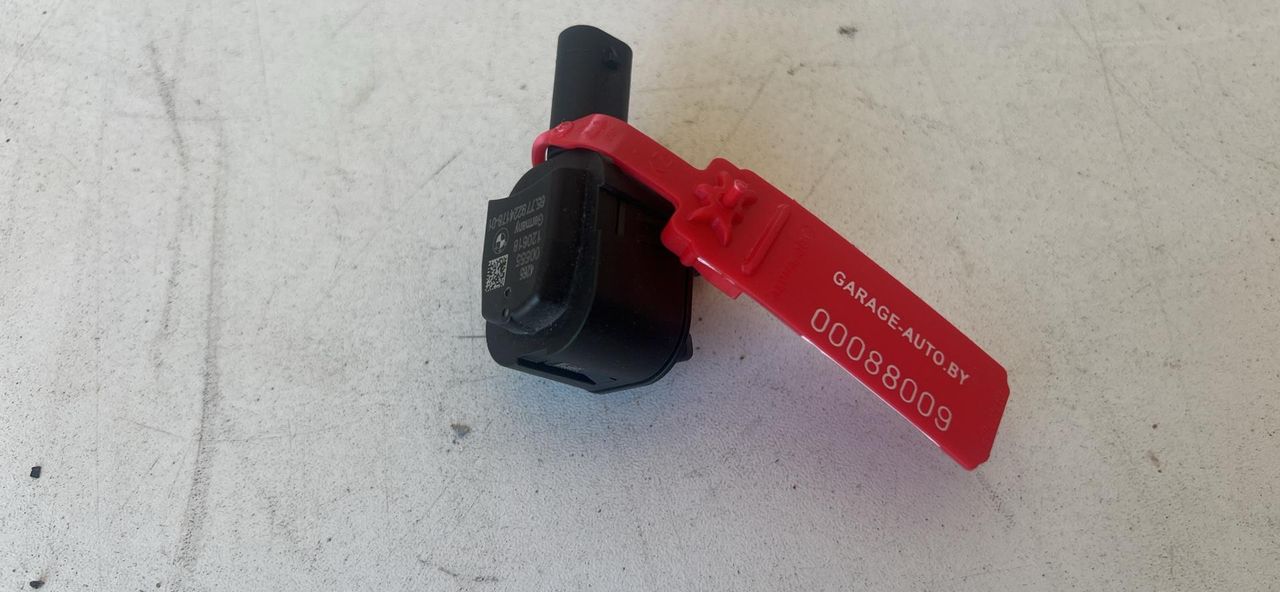 датчик удара BMW 5 серия F07/F10/F11 2012, 2.0 л., N20 B20 A, бензин, АКПП, седан, 6577922417801
