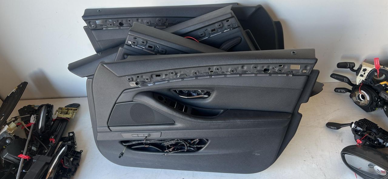 подсветка двери BMW 5 серия F07/F10/F11 2012, 2.0 л., N20 B20 A, бензин, АКПП, седан, 1777779, 1795802, 1795801, 1777778