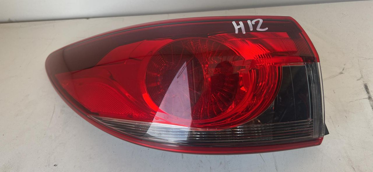 фонарь задний левый Mazda 6 GJ 2014, 2.0 л., PE-VPH, бензин, АКПП, седан, GHK1-51150