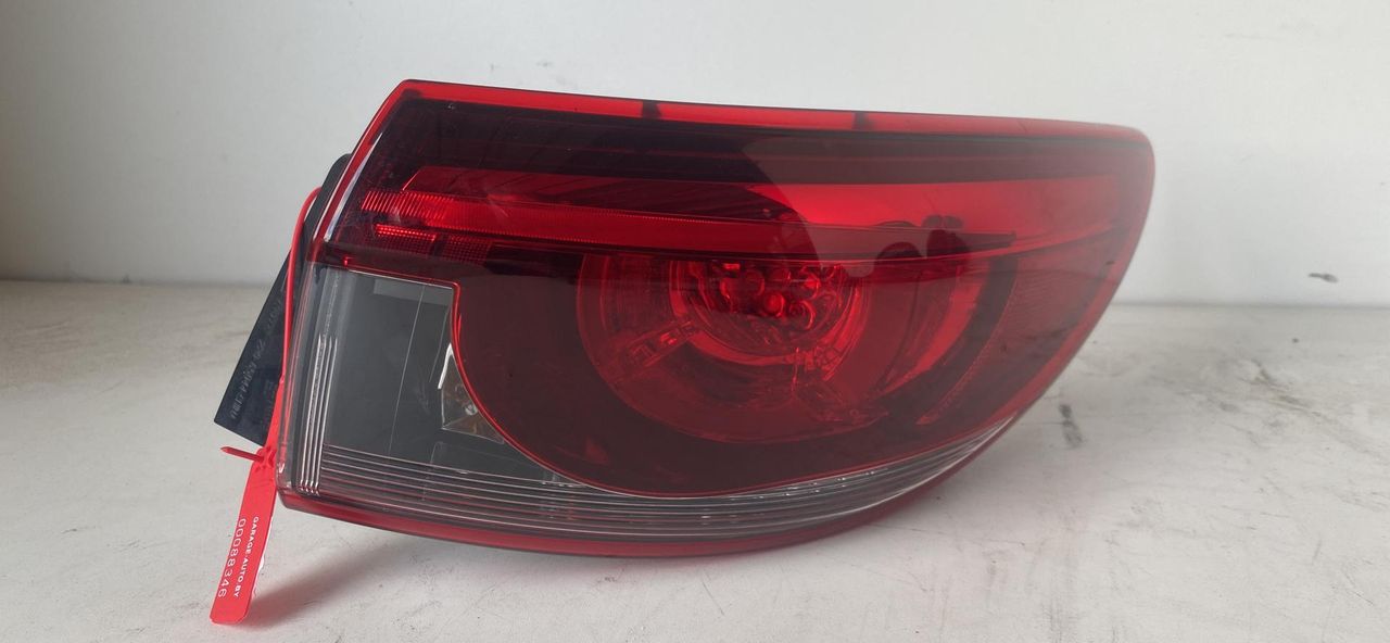 фонарь задний правый Mazda 6 3 поколение [рестайлинг] 2016, 2.5 л., PY-VPS, бензин, АКПП, седан, GJA151150
