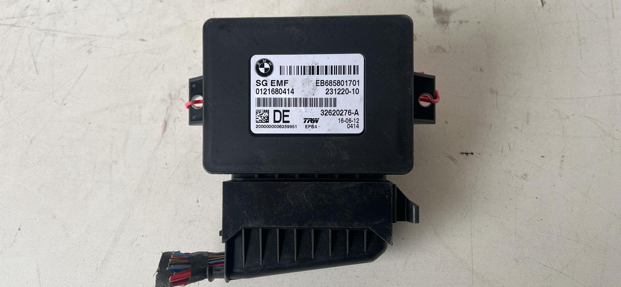 блок управления ручником BMW 5 серия F07/F10/F11 2012, 2.0 л., N20 B20 A, бензин, АКПП, седан, 32620276A, 0121680414, 23122010