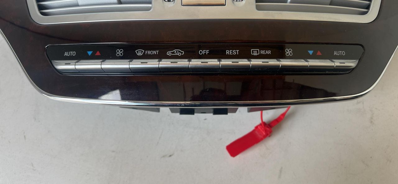блок управления печки / климат-контроля Mercedes-Benz S-Класс W221 2008, 5.5 л., M 273.961, бензин, АКПП, седан, задний привод, A2218704658, A2218701158, A2214421323