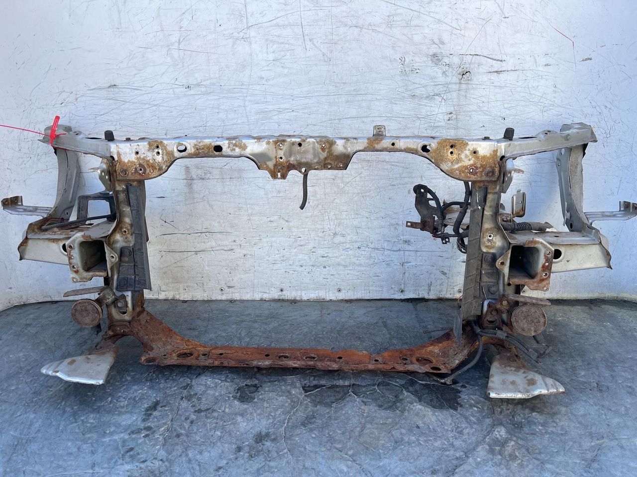 передняя панель крепления облицовки (телевизор) Honda Civic 8 поколение 2008, 1.3 л., бензин, АКПП, седан